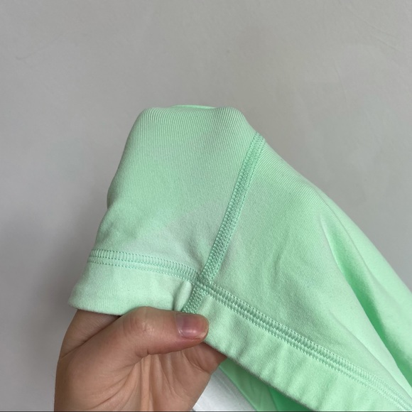 Lululemon Athletica Mint and Teal Built in Sports Bra Racerback Tank Top Active - Picture 10 of 10